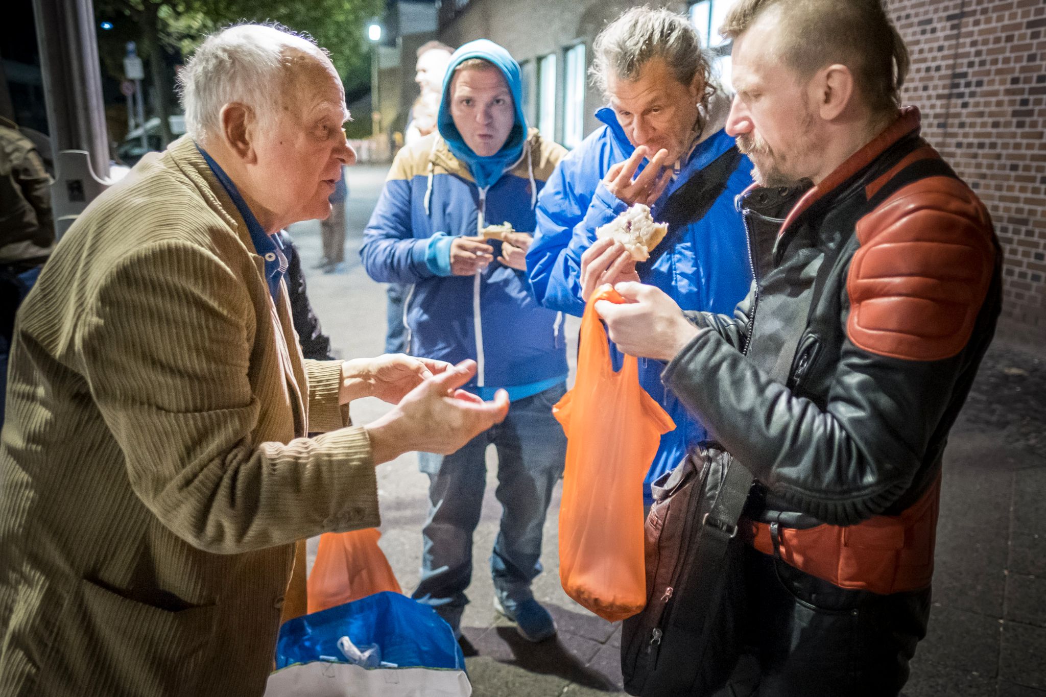 Mit 66 Jahren, Rainer Fournes-Gertz, Samariter, Dirk Opitz